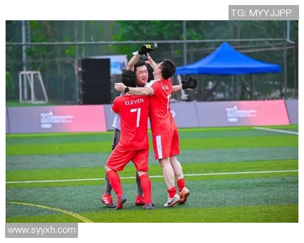 张丽专访：从绿茵场到人生舞台的足球旅程回顾与展望